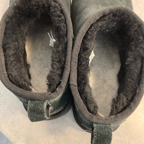 UGG Mini - Picture 8 of 12